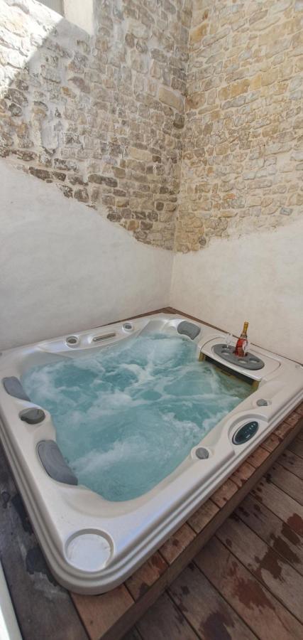 L'Acqua Dolce - La Rochelle - Ile De Re - Jacuzzi Apartamento Exterior foto