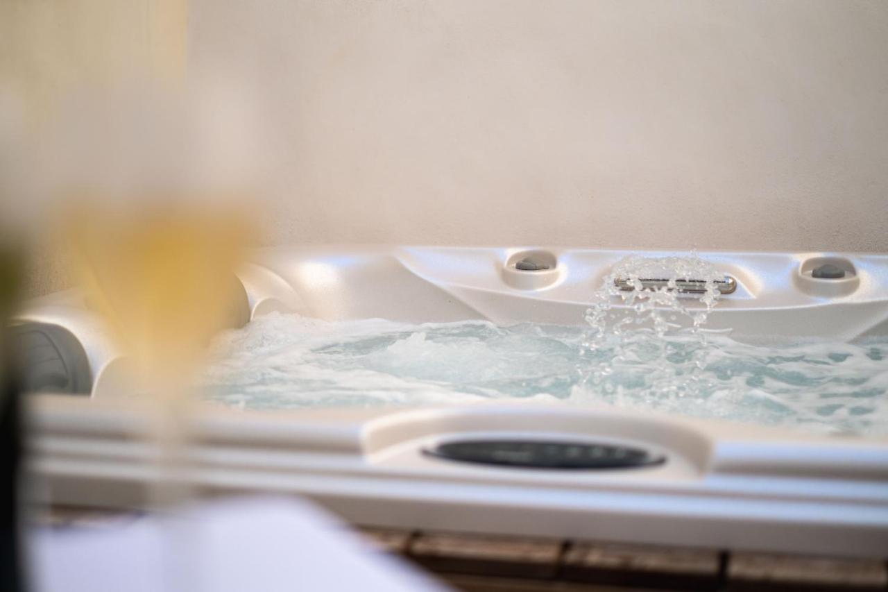 L'Acqua Dolce - La Rochelle - Ile De Re - Jacuzzi Apartamento Exterior foto